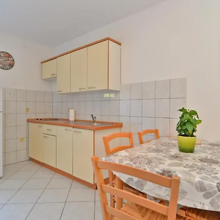 Dolinka Apartment Pula